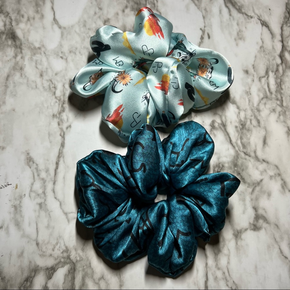 Scrunchie Surprise Pack - Picture 4 of 11